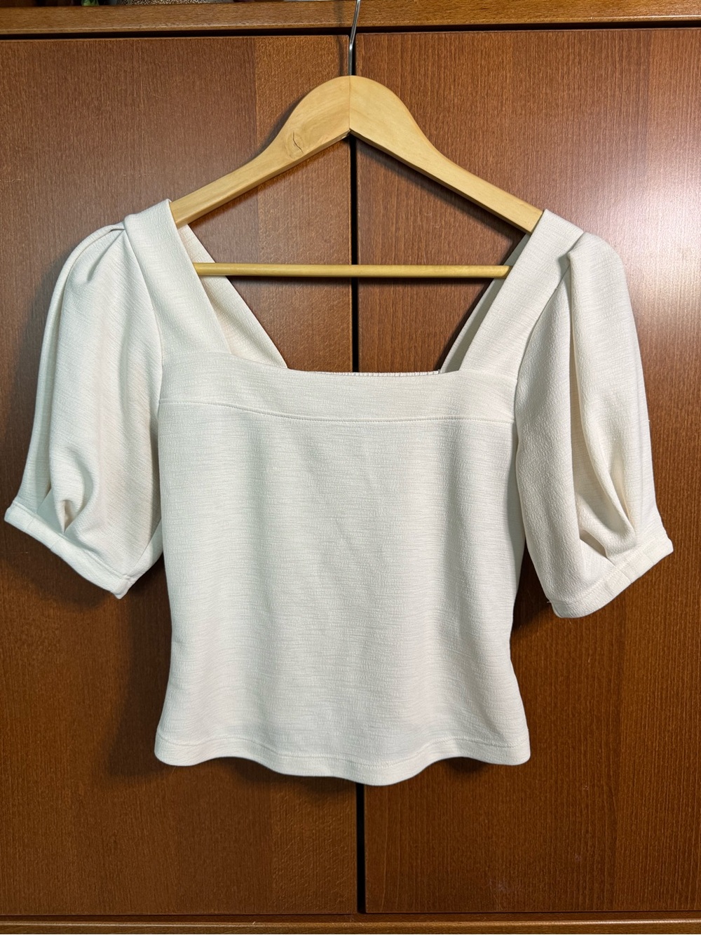 Banana Republic Square Neck Puff Sleeve Women's Top in Cream